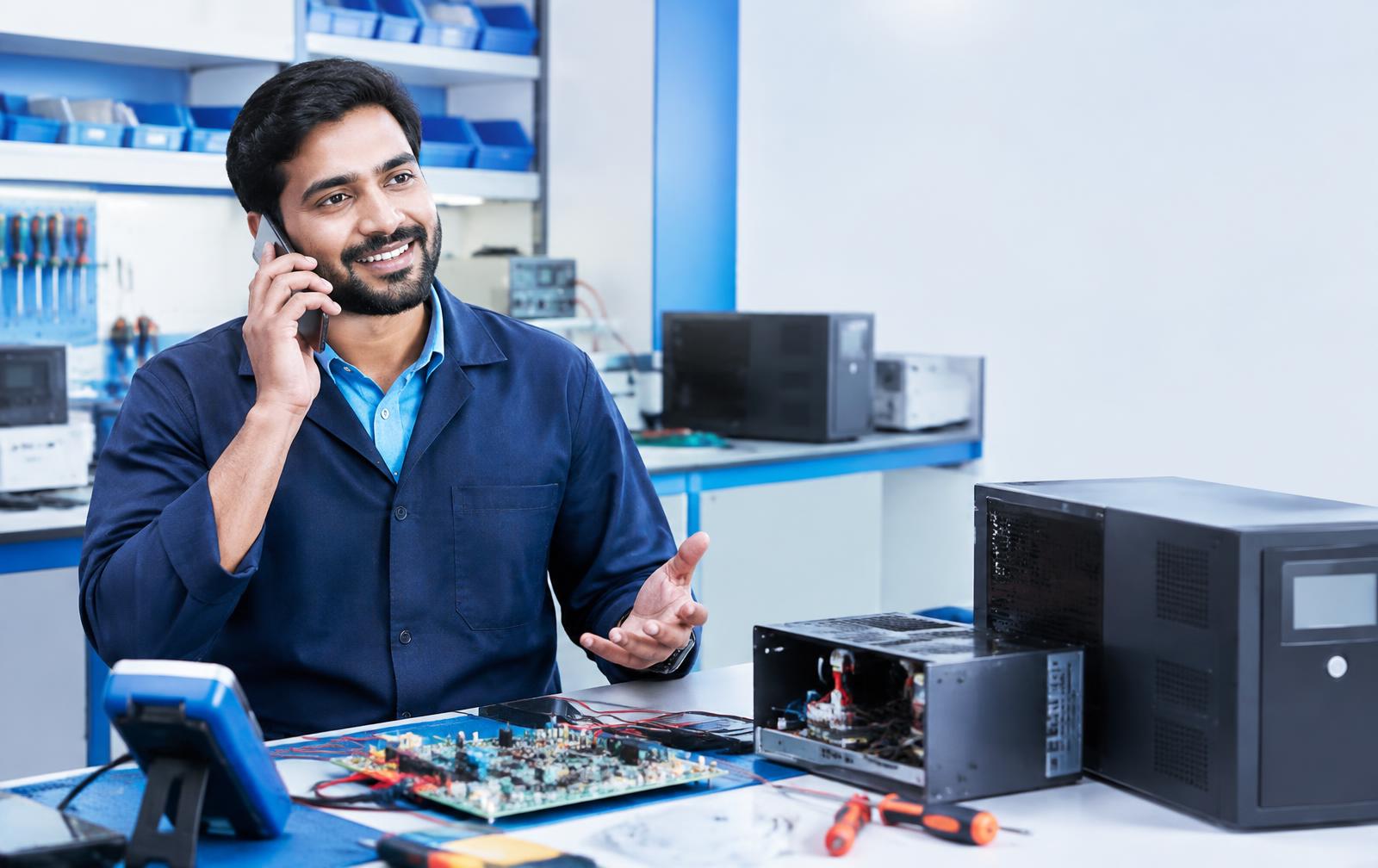 Xyrotech repair advisor speaking with a customer by phone